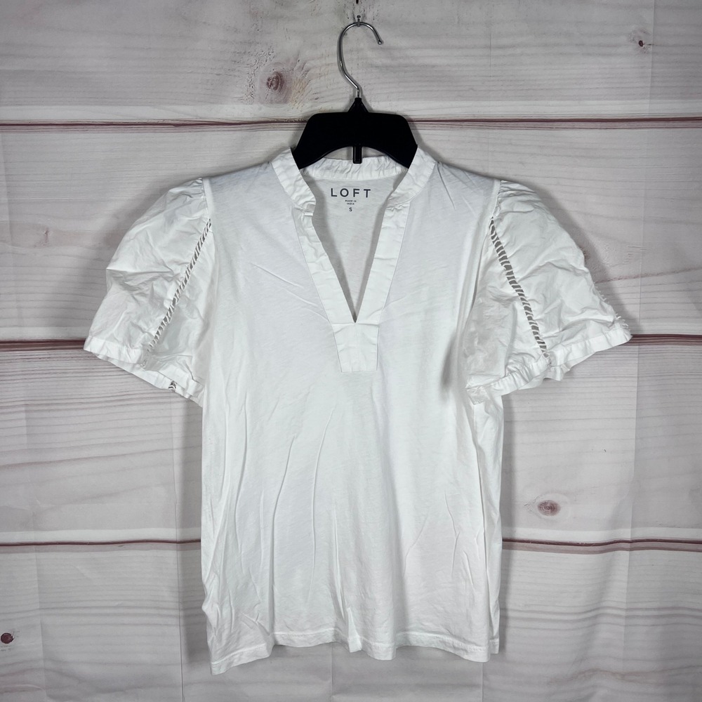 LOFT Top Women Small White V-Neck Puff Sleeve T-Shirt Woven Knit Solid Office